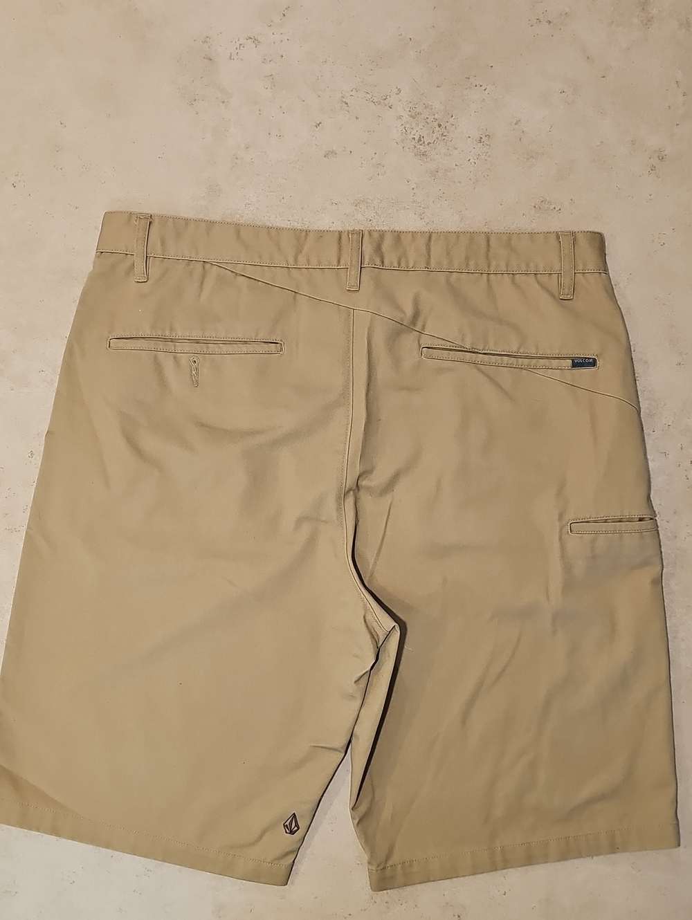 Volcom Men's Flat Front Chino Shorts in Khaki - Picture 2 of 6